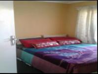 Bed Room 1 - 8 square meters of property in Brentwood Park