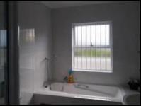 Bathroom 1 - 9 square meters of property in Gordons Bay
