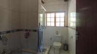 Bathroom 1 - 6 square meters of property in Constantiapark