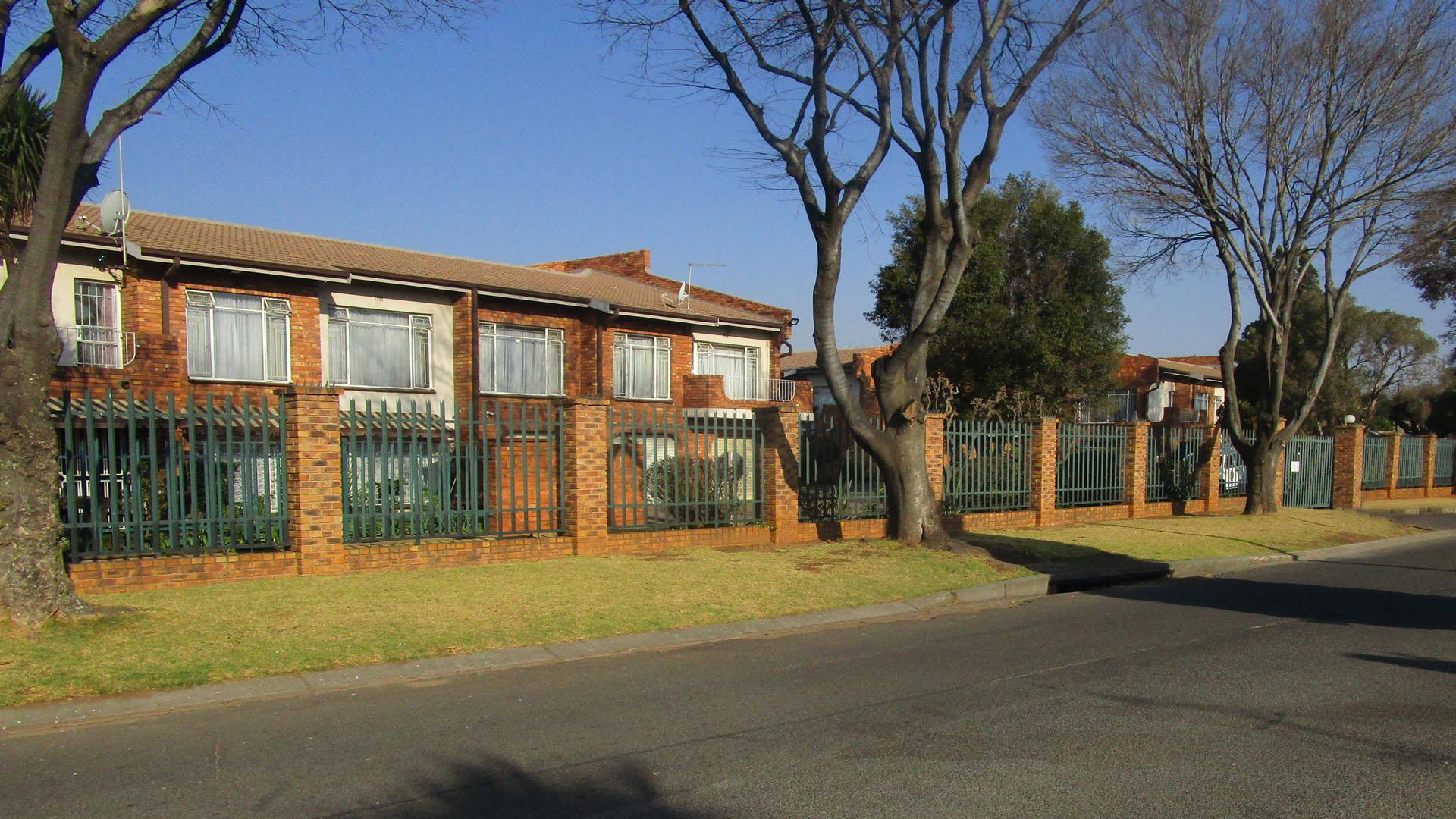 Front View of property in Beyers Park