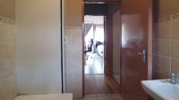 Bathroom 1 - 4 square meters of property in Noordwyk