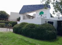 Front View of property in Corlett Gardens