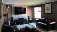 Lounges - 23 square meters of property in Lenasia South