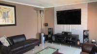 Lounges - 23 square meters of property in Lenasia South