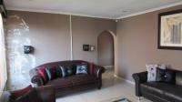 Lounges - 23 square meters of property in Lenasia South