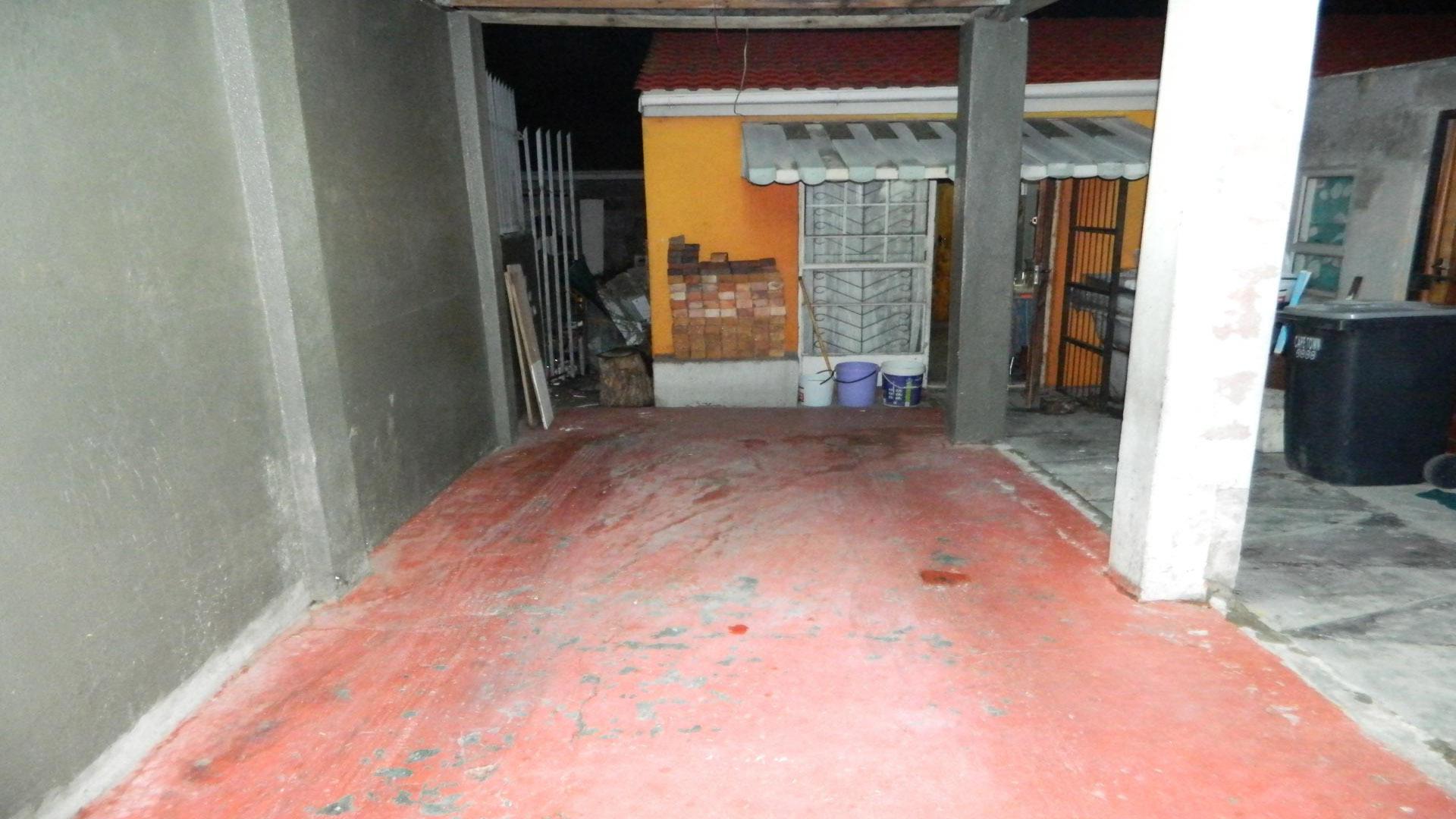 Carport  of property in Mitchells Plain