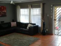 Lounges - 35 square meters of property in Middelburg - MP