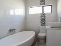 Bathroom 1 - 14 square meters of property in Heron Hill Estate