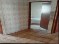 Spaces - 4 square meters of property in Naturena