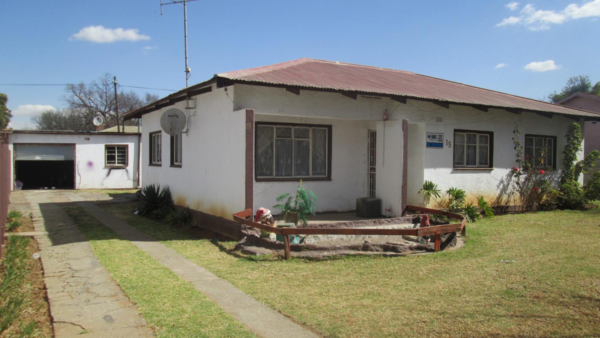 Front View of property in Vanderbijlpark