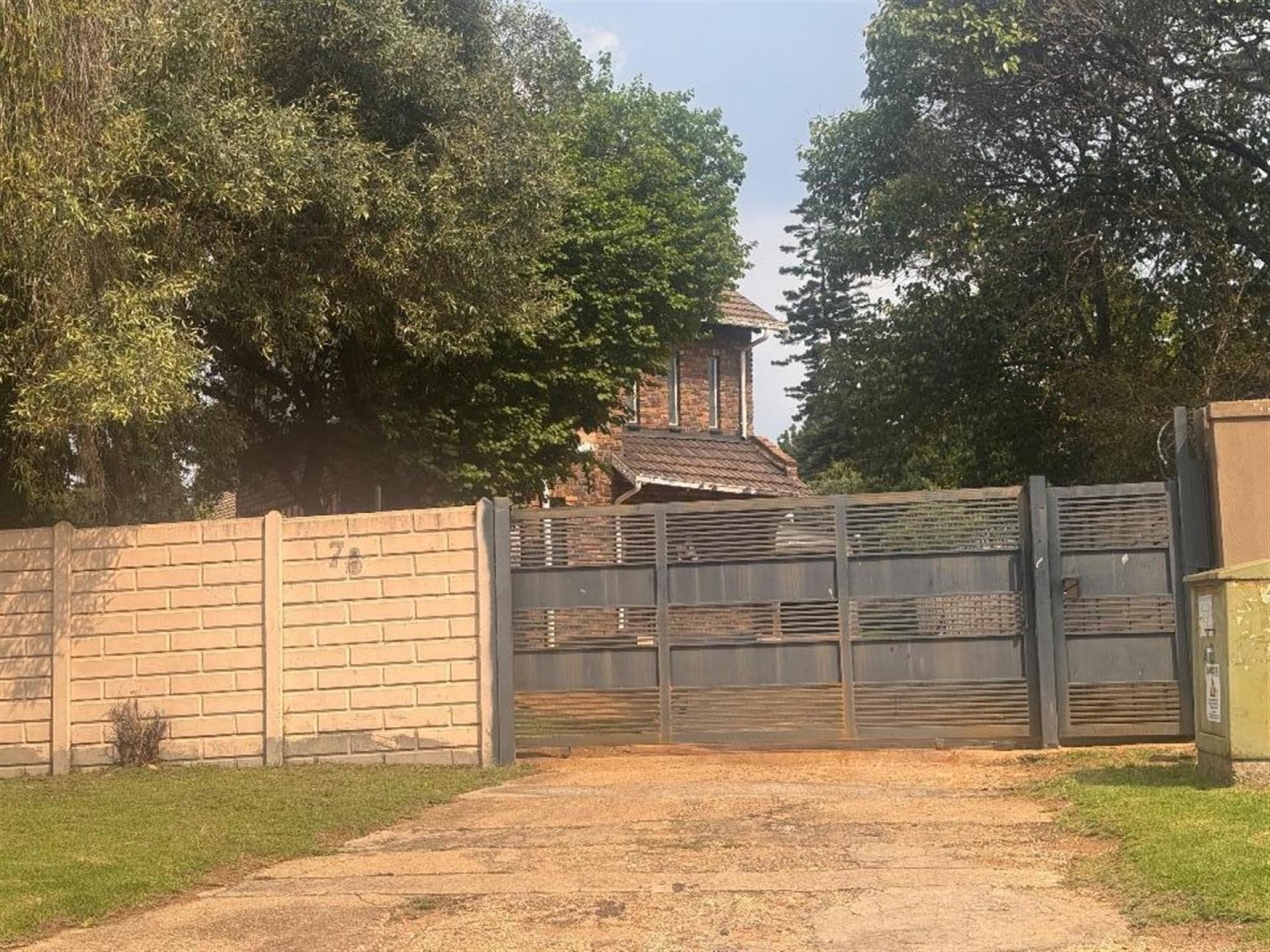 Front View of property in Kempton Park
