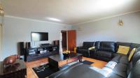 Lounges - 50 square meters of property in Emalahleni (Witbank) 