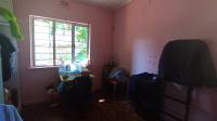 Bed Room 2 - 15 square meters of property in Durban Central