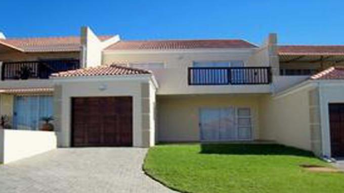 3 Bedroom Duplex for Sale For Sale in Port Alfred - Home Sell - MR163607