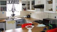 Kitchen - 15 square meters of property in Kingsview