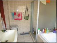 Main Bathroom - 6 square meters of property in Eldorado Park AH