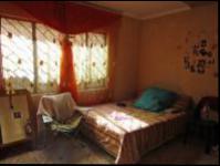 Bed Room 2 - 18 square meters of property in Eldorado Park AH