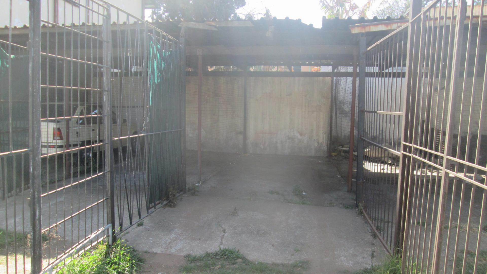 Spaces - 9 square meters of property in Germiston