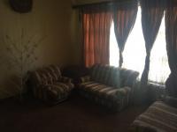 Lounges - 19 square meters of property in Krugersdorp