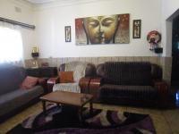 Lounges - 19 square meters of property in Krugersdorp