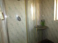 Bathroom 1 - 5 square meters of property in Lenasia South