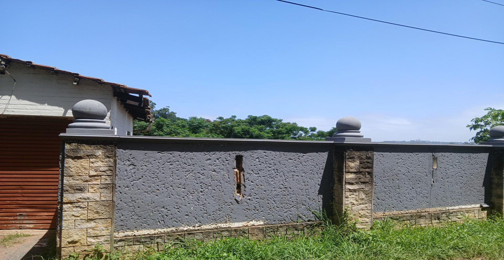 Front View of property in Durban Central