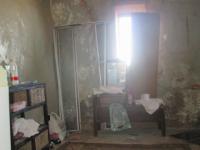 Main Bathroom - 25 square meters of property in De Deur