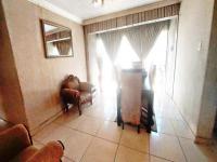 Dining Room - 21 square meters of property in Vanderbijlpark