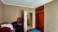 Bed Room 2 - 16 square meters of property in Vanderbijlpark
