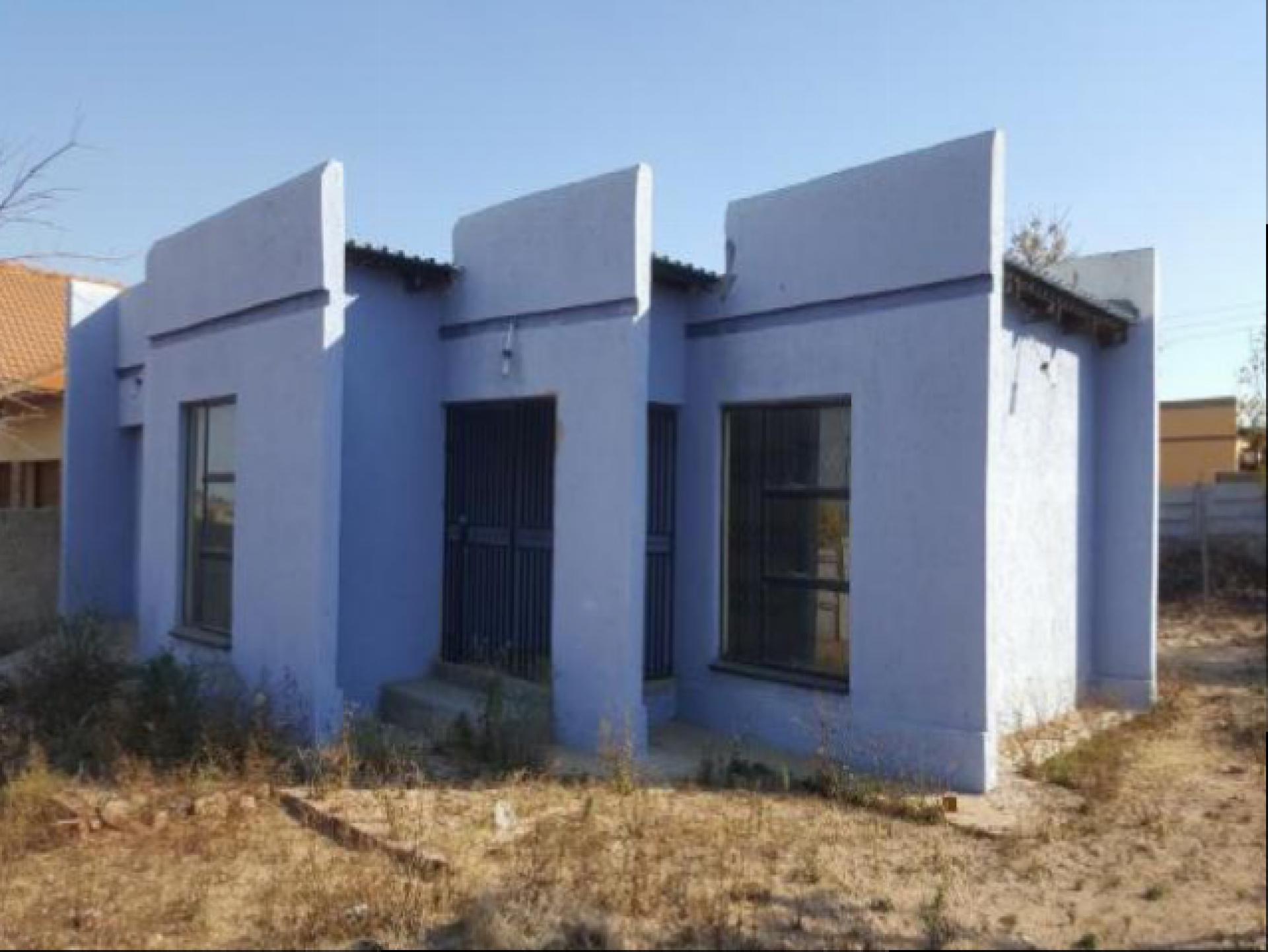 Front View of property in Seshego