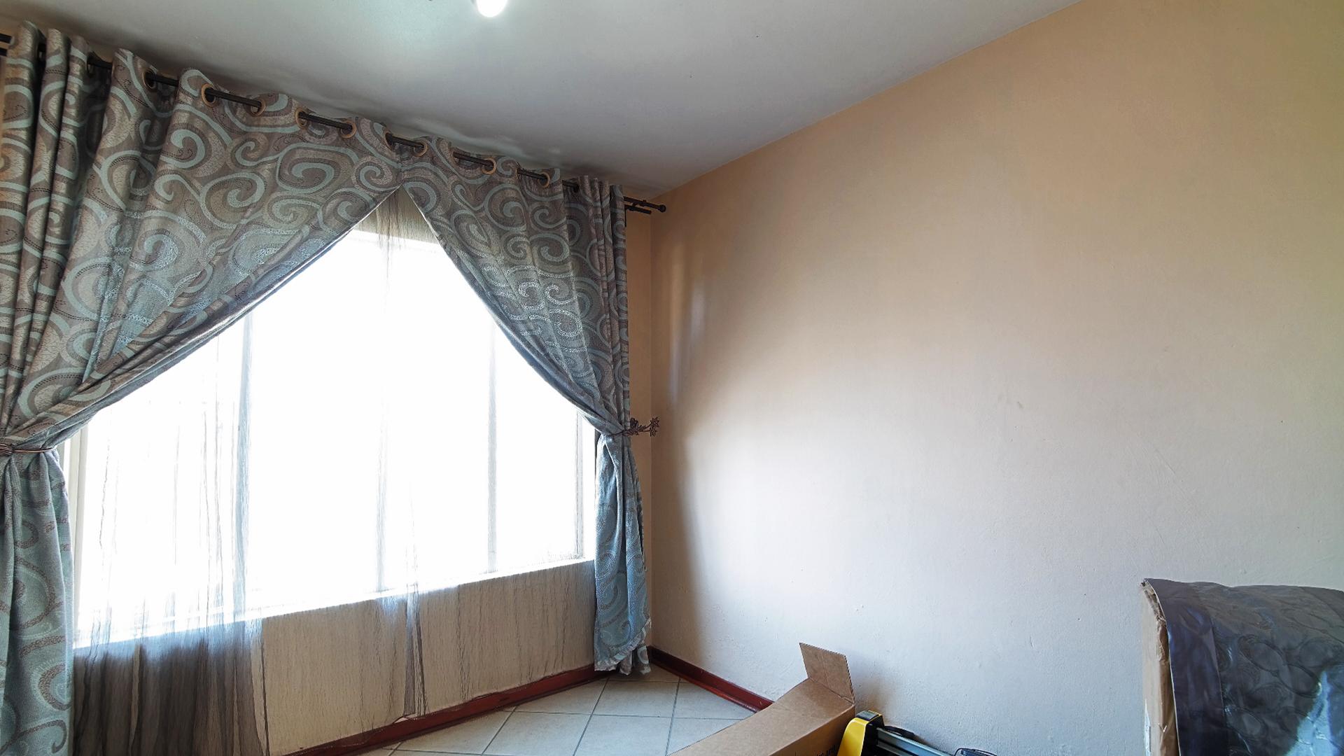 Dining Room - 10 square meters of property in Noordwyk