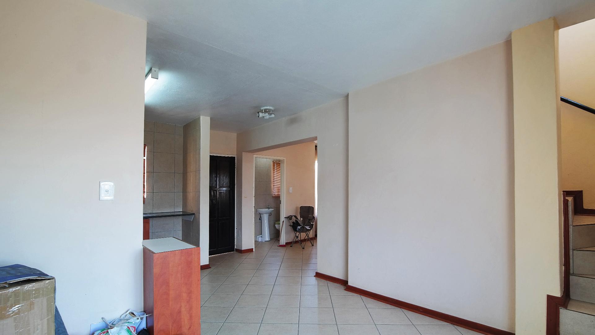 Dining Room - 10 square meters of property in Noordwyk