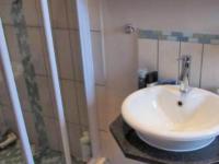 Main Bathroom - 3 square meters of property in Waterval East