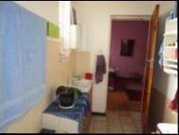 Bathroom 2 - 6 square meters of property in Krugersdorp