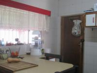 Kitchen - 13 square meters of property in Sonland Park