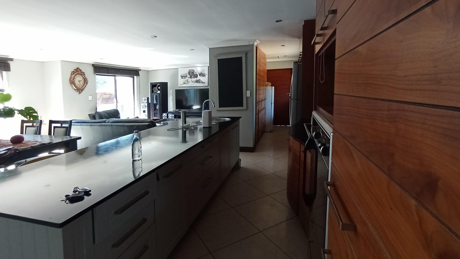 Kitchen of property in Jukskei Park