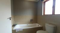 Bathroom 1 - 6 square meters of property in Jukskei Park