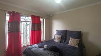 Bed Room 1 - 12 square meters of property in Esther Park