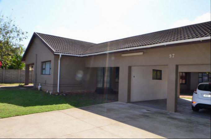 6 Bedroom House for Sale For Sale in Richards Bay - Home Sell - MR164138