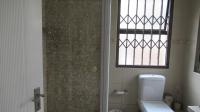 Bathroom 1 - 5 square meters of property in Beverley