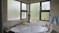 Main Bathroom - 13 square meters of property in Beverley