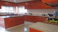 Kitchen - 22 square meters of property in Lenasia South