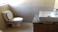 Bathroom 2 of property in Bultfontein