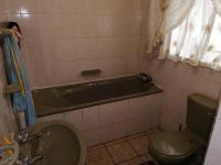 Bathroom 1 of property in Grasslands