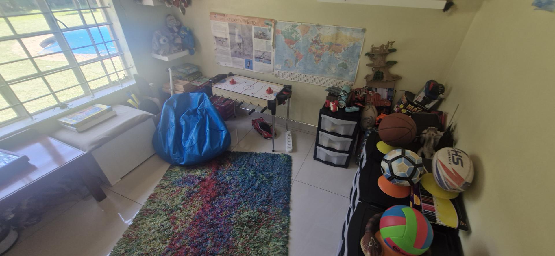 Bed Room 2 of property in Buccleuch