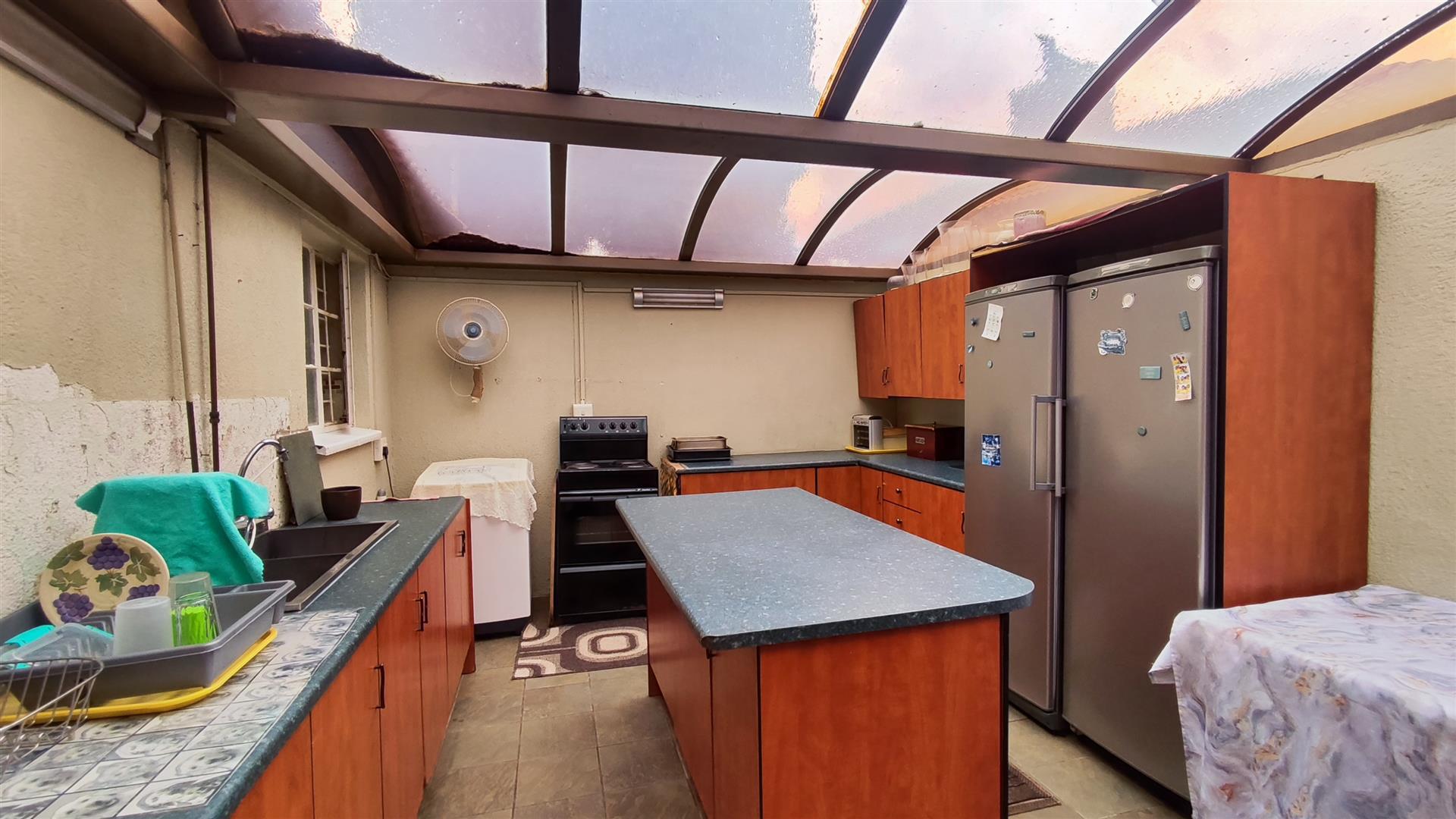 Spaces - 13 square meters of property in Buccleuch