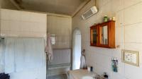 Bathroom 1 of property in Verwoerdpark