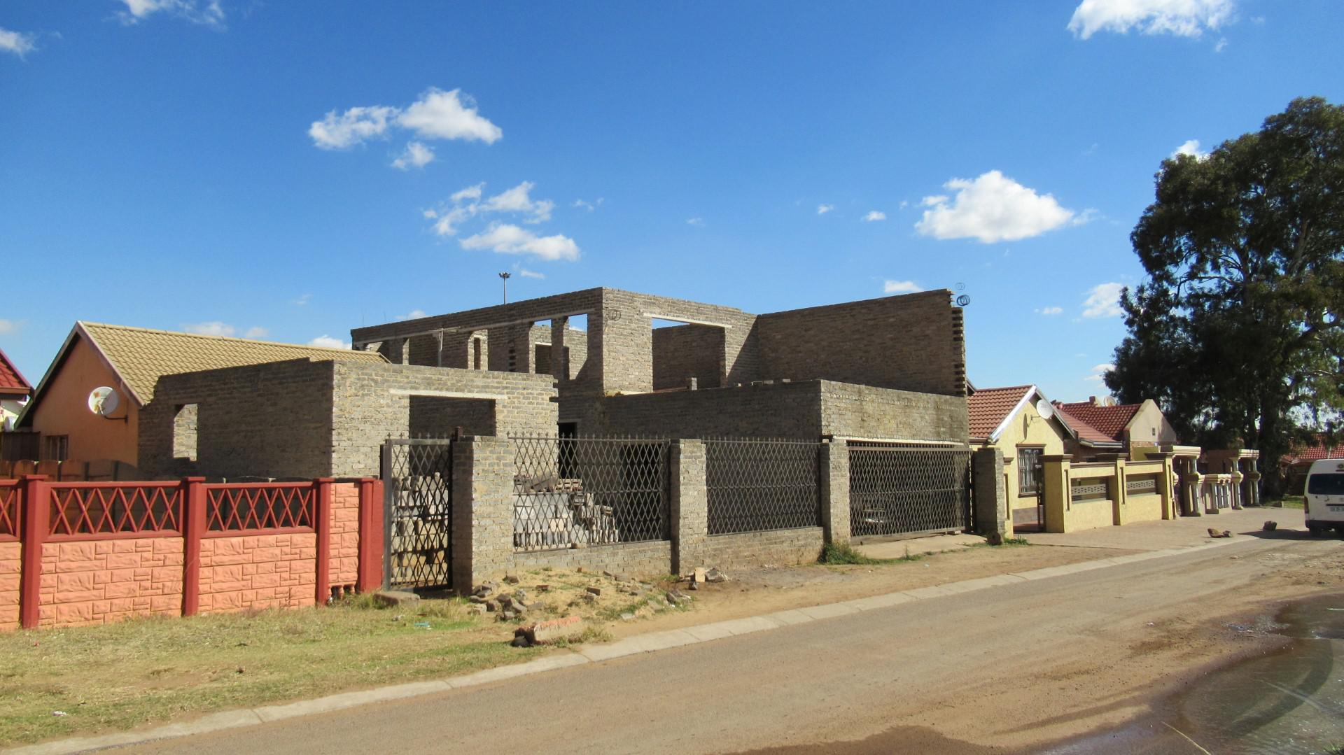 Standard Bank EasySell 2 Bedroom House for Sale in Sebokeng