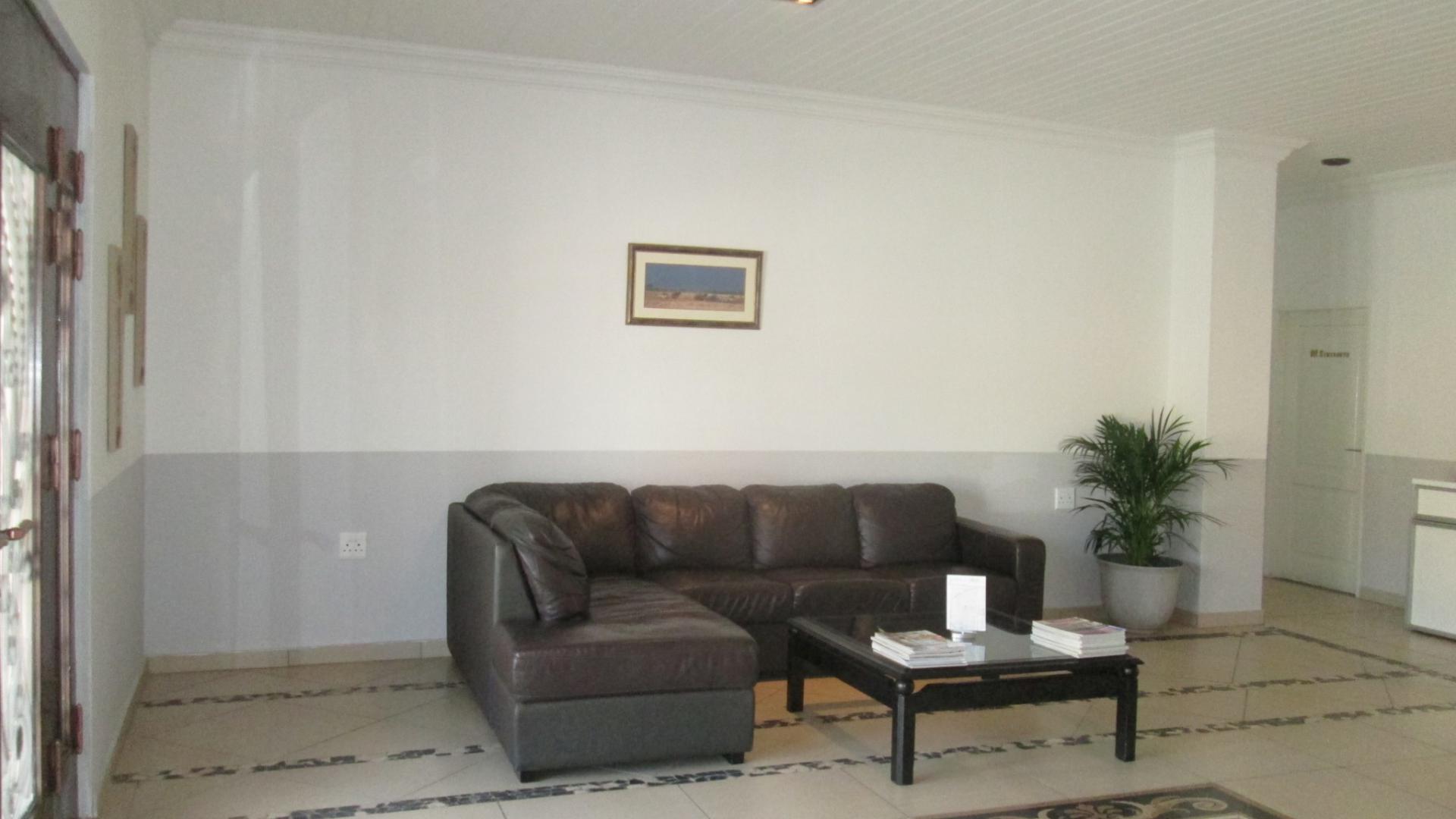 Rooms - 203 square meters of property in Linbro Park A.H.