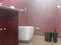 Main Bathroom - 48 square meters of property in Linbro Park A.H.